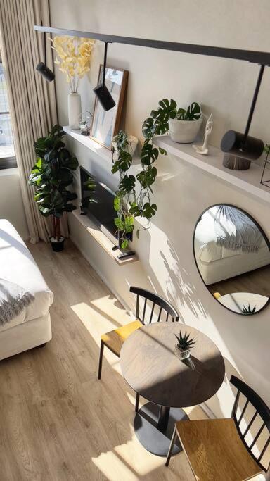 Luxury / Co_living / Views *